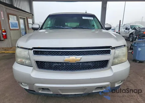 2009 Chevrolet Suburban K1500 Lt z USA, uszkodzony, nr VIN 1GNFK26349R224342